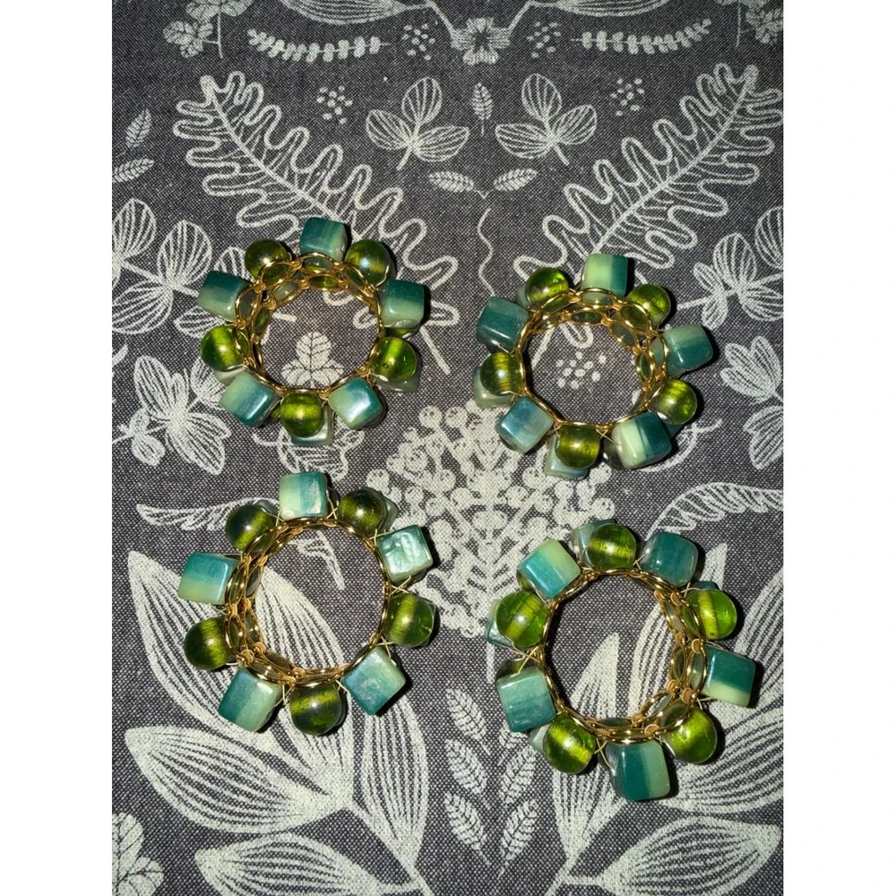 Set of 4 Green‎ Beaded Napkin Rings Gold Wire Glass Bead Table Decor Handmade
